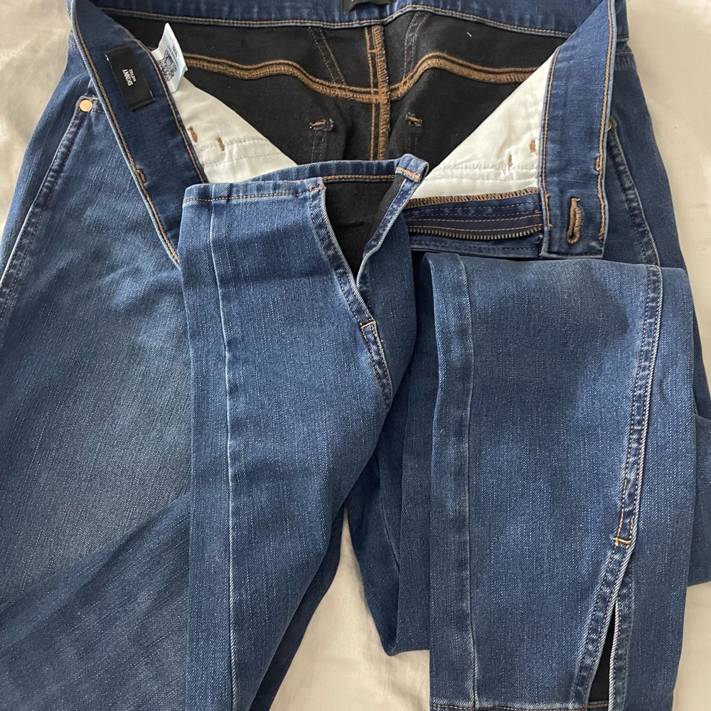 Express Blue Skinny Jeans with Classic Denim Style